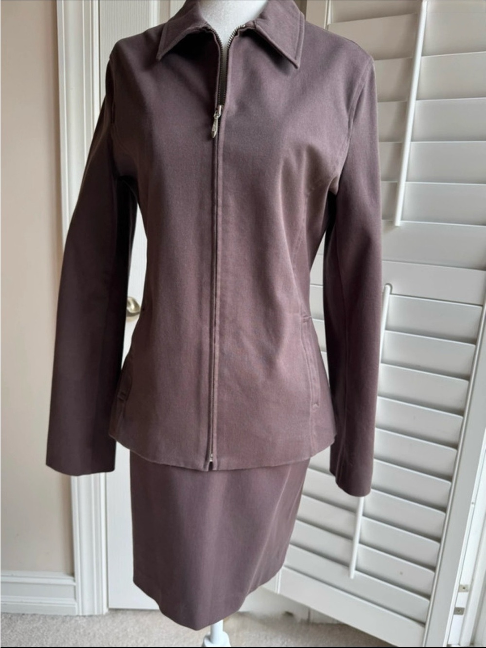 GAP Mauve Zip-Front Blazer Jacket